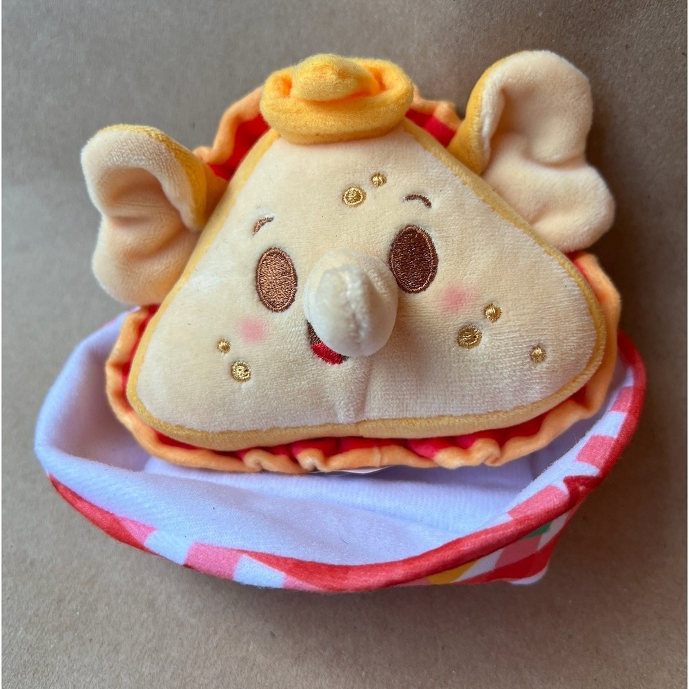 Disney Munchlings Pie Plush Toy Snack Series Pinocchio‎ Character